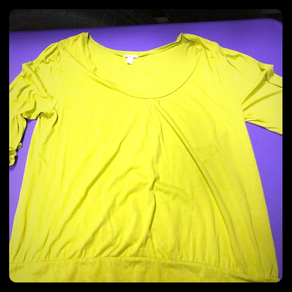 Scoop neck shirt